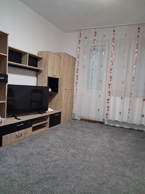 Închiriez apartament cu două camere pe Calea București et 2 Pitești.  - imagine 3