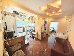 Ocazie. Vand ap cu 2 camere, 50 mp, ETAJ 2, Hunedoara , Centru, Langa Pietonală 58000 euro neg - imagine 5