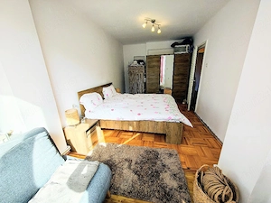 Ocazie. Vand ap cu 2 camere, 50 mp, ETAJ 2, Hunedoara , Centru, Langa Pietonală 58000 euro neg - imagine 2