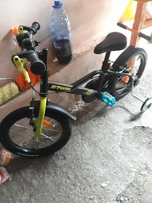  De vânzare   bicicletă copii  