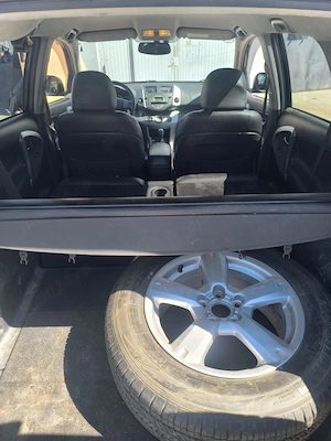 Toyota RAV 4 - imagine 9
