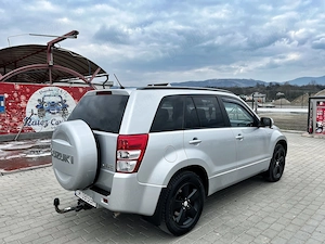 Suzuki Grand Vitara 1.9 DDiS Euro 5 4x4 - imagine 5