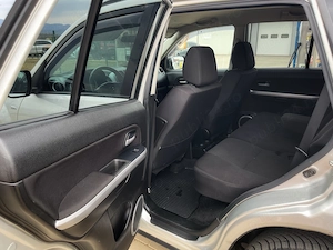 Suzuki Grand Vitara 1.9 DDiS Euro 5 4x4 - imagine 7