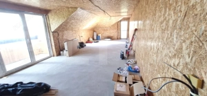  Casă de vânzare în Pucioasa – ideală pentru locuință sau investiție - imagine 15