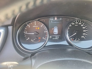 Nissan Qashqai 1.6 dci Automat  - imagine 5