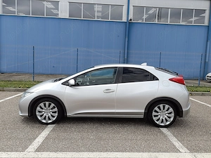 Honda Civic-2.2d-150cp-Euro5 - imagine 6