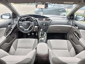 Honda Civic-2.2d-150cp-Euro5 - imagine 8