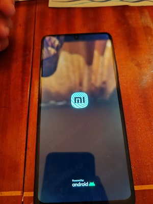 vând redmi note 11 pro stare foarte buna 