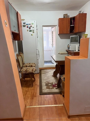 vand apartament 2 camere - imagine 3