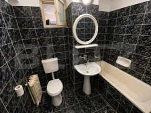 Apartament, 2 camere, 2 balcoane, parcare, boxa și pivnița, Gruia - imagine 4