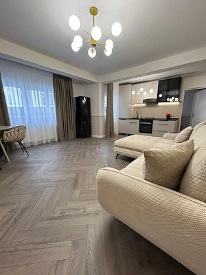 De vânzare apartament 2 camere Zorilor - imagine 2