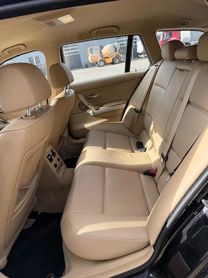 BMW 320 D automat piele crem, toba esapament curata ! PRET FOARTE BUN - imagine 12