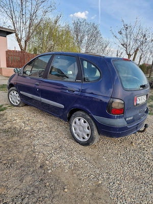 Vînd Renault scenic 16 Benzină  - imagine 10