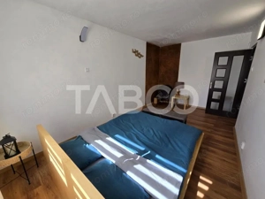 Apartament 3 camere decomandat renovat 2 bai 2 balcoane Turnisor Sibiu - imagine 18