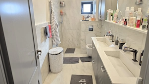 Vand apartament 4 camere deosebit in Deva, zona bld. Decebal (ultracentral), etaj 1,  - imagine 5