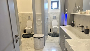 Vand apartament 4 camere deosebit in Deva, zona bld. Decebal (ultracentral), etaj 1,  - imagine 7