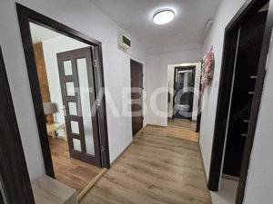 Apartament 3 camere decomandat renovat 2 bai 2 balcoane Turnisor Sibiu - imagine 11