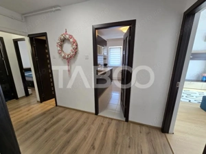 Apartament 3 camere decomandat renovat 2 bai 2 balcoane Turnisor Sibiu - imagine 12