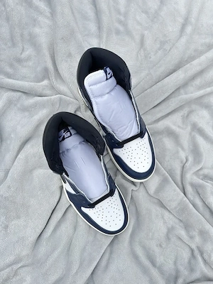 Pantofi Sport Air Jordan 1 High Midnight Navy - imagine 4