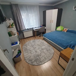 Apartament cu 3 camere zona Casa Tineretului etaj 1 - imagine 4