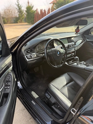 BMW 520D limuzina automat jante M, piele - imagine 14