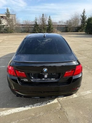 BMW 520D limuzina automat jante M, piele - imagine 10