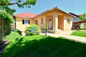 Casă parter de închiriat Dumbrăvița | 3 camere | Curte 300 mp|650euro|