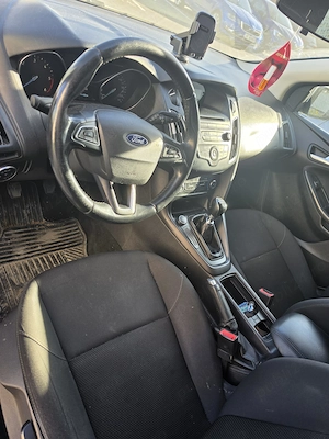Ford Focus 2018 1.5 - imagine 3