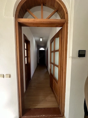 Spațiu comercial de închiriat   ideal pentru activități medicale, birouri sau salon înfrumusețare - imagine 6