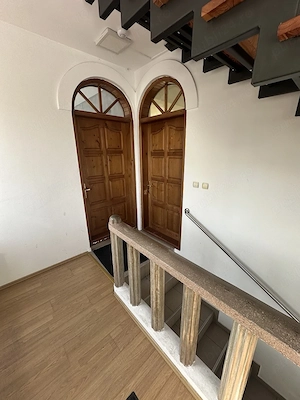 Spațiu comercial de închiriat   ideal pentru activități medicale, birouri sau salon înfrumusețare - imagine 2