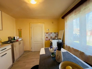 Casa individuala 2 camere, 933mp teren in Utvin  - imagine 11