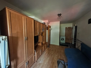 Vând garsonieră,la parter,in Zona Lipovei  - imagine 2