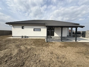 Casa individuala, 4 camere, 105 utili, 580 teren, comision 0% Sanmihaiu Roman - imagine 2