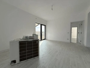 Casa individuala, 4 camere, 105 utili, 580 teren, comision 0% Sanmihaiu Roman - imagine 17
