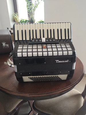 Acordeon Parrot 96 Bași 7Registre + 2 Bași Impecabil Import Germania 