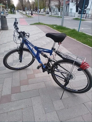 Vand bicicleta un stare buna