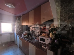 Apartament 3 camere, decomandat - Feldioara - imagine 12