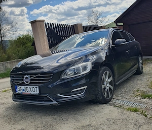 Vând Volvo V60 Plugin Hibrid  - imagine 3