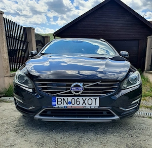 Vând Volvo V60 Plugin Hibrid 