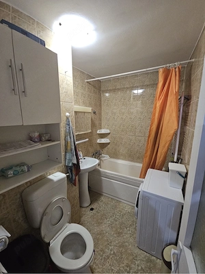 Vand apartament 2 camere cf.1 - imagine 5