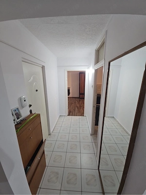 Vand apartament 2 camere cf.1 - imagine 2