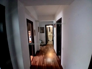 Decomandat 68mp 3 Camere cu Loc de parcare - Cartier Titan - imagine 3