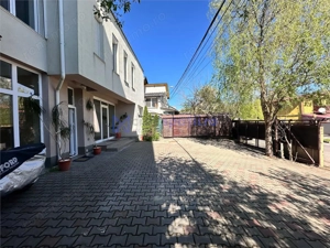 Spatiu comercial  birou  medical semicentru Iasi, 76mp, zona Palas - imagine 17