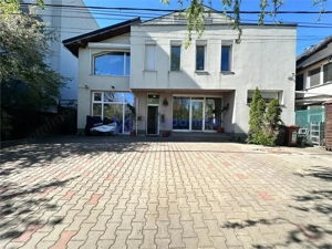 Spatiu comercial  birou  medical semicentru Iasi, 76mp, zona Palas - imagine 11