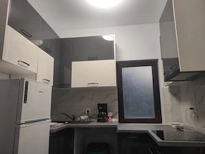 Vând garsonieră la mare  - imagine 5