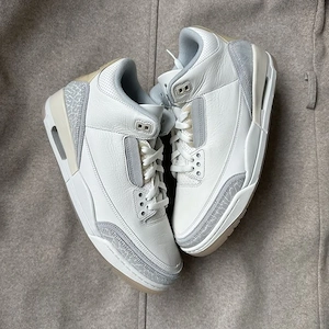 Pantofi Sport Air Jordan 3 Retro Ivory Pale 100% originali