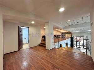 Showroom 330mp, rond Mall Moldova - imagine 6