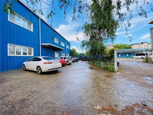 Cladire 1000mp, intre Leroy Merlin si Carrefour - imagine 2