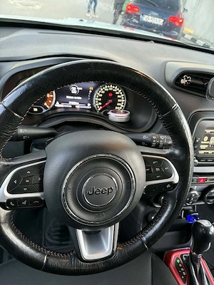 Vând jeep renegade  - imagine 10