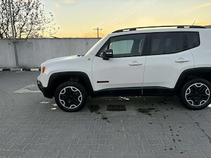 Vând jeep renegade  - imagine 2